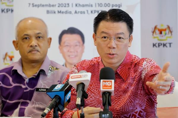 DAP to continue supporting unity govt despite DNAA on Zahid's trial, says Kor Ming